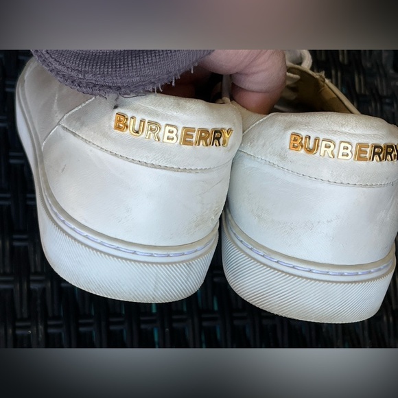 Burberry White Women's Sneakers - Picture 4 of 8